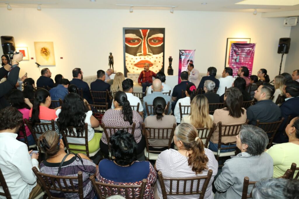 ICA-035-2024.-Presentan libro sobre tamaulipecos destacados en el marco del XXII Festival en la Costa del Seno Mexicano (5)