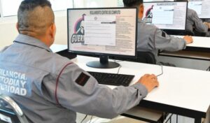 SSP-352-2025.-Realizan-custodios-penitenciarios-evaluacion-de-conocimientos-tecnicos-para-promocion-de-grado-1-850x500