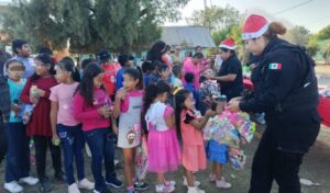 SSP-401-2025.-Con-juguetes-y-convivencia-Guardia-Estatal-impulsa-prevencion-social-del-delito-en-San-Carlos-1-850x500