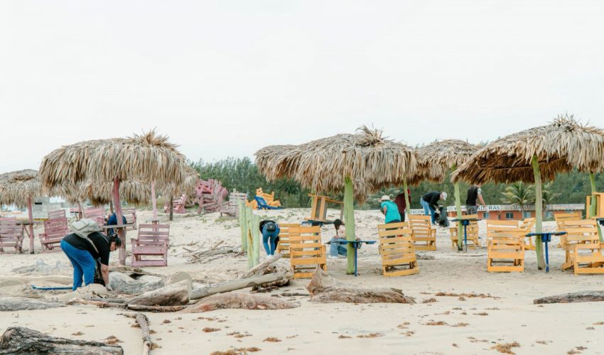 STU-207-2025.Impulsa-turismo-limpieza-permanente-de-las-playas-3-850x500