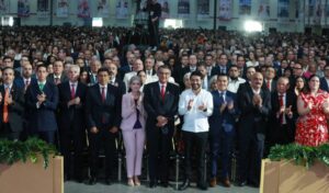 069-2026.-En-su-Cuarto-Informe-el-gobernador-Americo-Villarreal-exhorto-a-evitar-la-reaccion-de-aquellos-que-pretenden-desde-las-noticias-falsas-abrir-de-nuevo-el-espacio-a-las-oligarquias-7-850x500