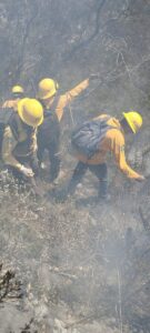 CPC-010-2026.-Continuan-labores-para-el-control-y-liquidacion-de-incendio-forestal-en-el-Cerro-El-Tepozan-2