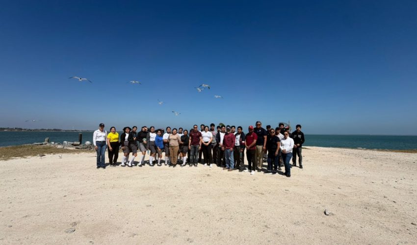 IJU-017-2026.-Contribuyen-jovenes-al-cuidado-del-medio-ambiente-con-limpieza-de-playas-en-Tamaulipas-INJUVE-4-850x500