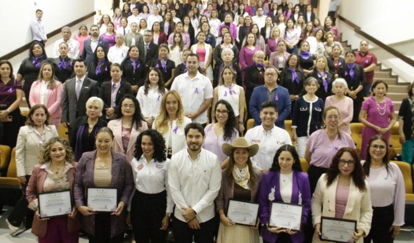 STR-038-2026.-Conversatorio-destaca-liderazgo-femenino-y-promueve-igualdad-de-oportunidades-en-Tamaulipas-6-850x500