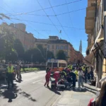 Conductor atropella a peatones en Módena, Italia; hay al menos 8 heridos