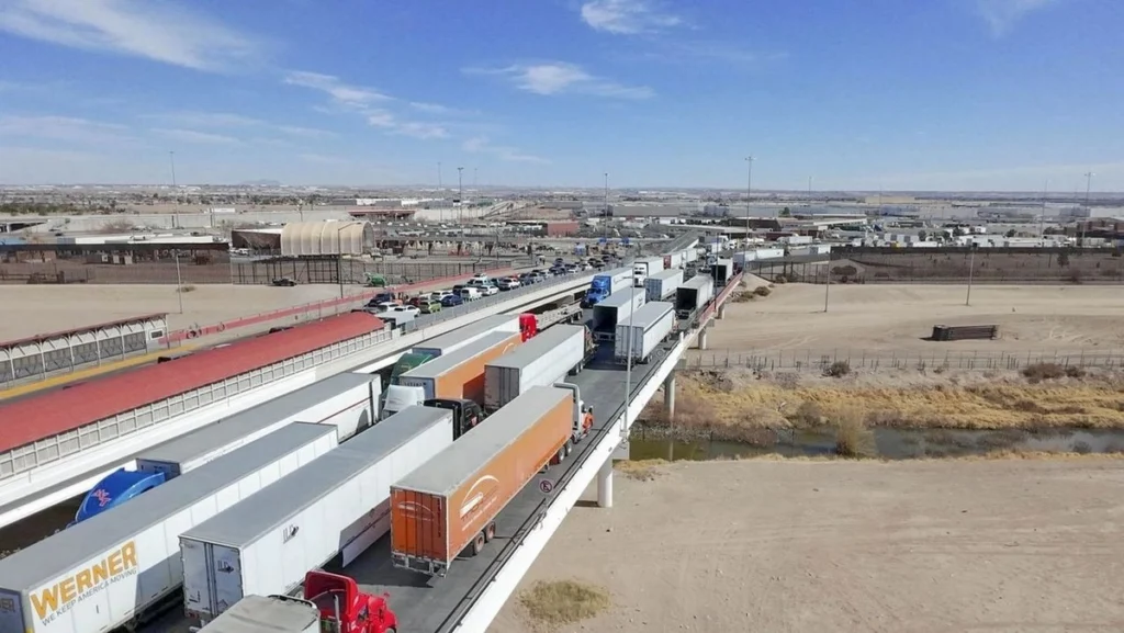 transportistas-de-nuevo-laredo-rechazan-aumento-a-tarifas-de-puentes-internacionales_573a056b-1207-4538-a14b-7eae43b3c0ec_medialjnimgndimage=fullsize