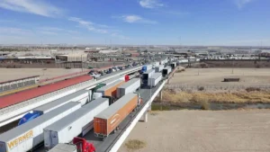 transportistas-de-nuevo-laredo-rechazan-aumento-a-tarifas-de-puentes-internacionales_573a056b-1207-4538-a14b-7eae43b3c0ec_medialjnimgndimage=fullsize