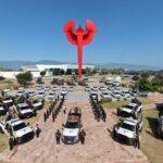 Entrega Américo Villarreal vehículos y maquinaria por 125.2 mdp