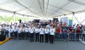 145-2026.-Inaugura-Americo-obra-vial-y-entrega-escrituras-a-familias-matamorenses-3-850x500