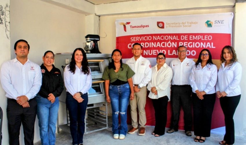 STR-112-2026.-Fortalece-STPS-emprendimiento-con-entrega-de-equipo-productivo-a-dos-negocios-de-Nuevo-Laredo-5-850x500