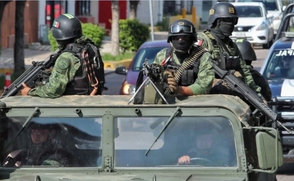abaten-a-presunto-pistolero-tras-choque-armado-con-militares-en-zacatecas_a27c1a80-0d35-40b6-b0c8-73ea980b7a2f_medialjnimgndimage=fullsize